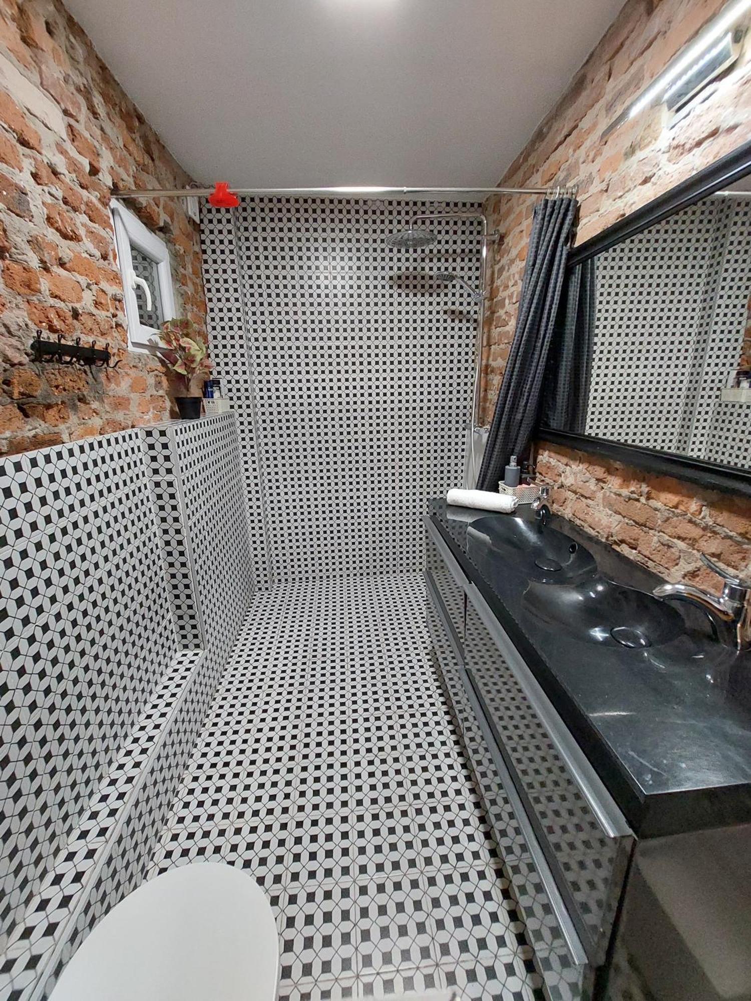 Flores Apartament Katovice Pokoj fotografie