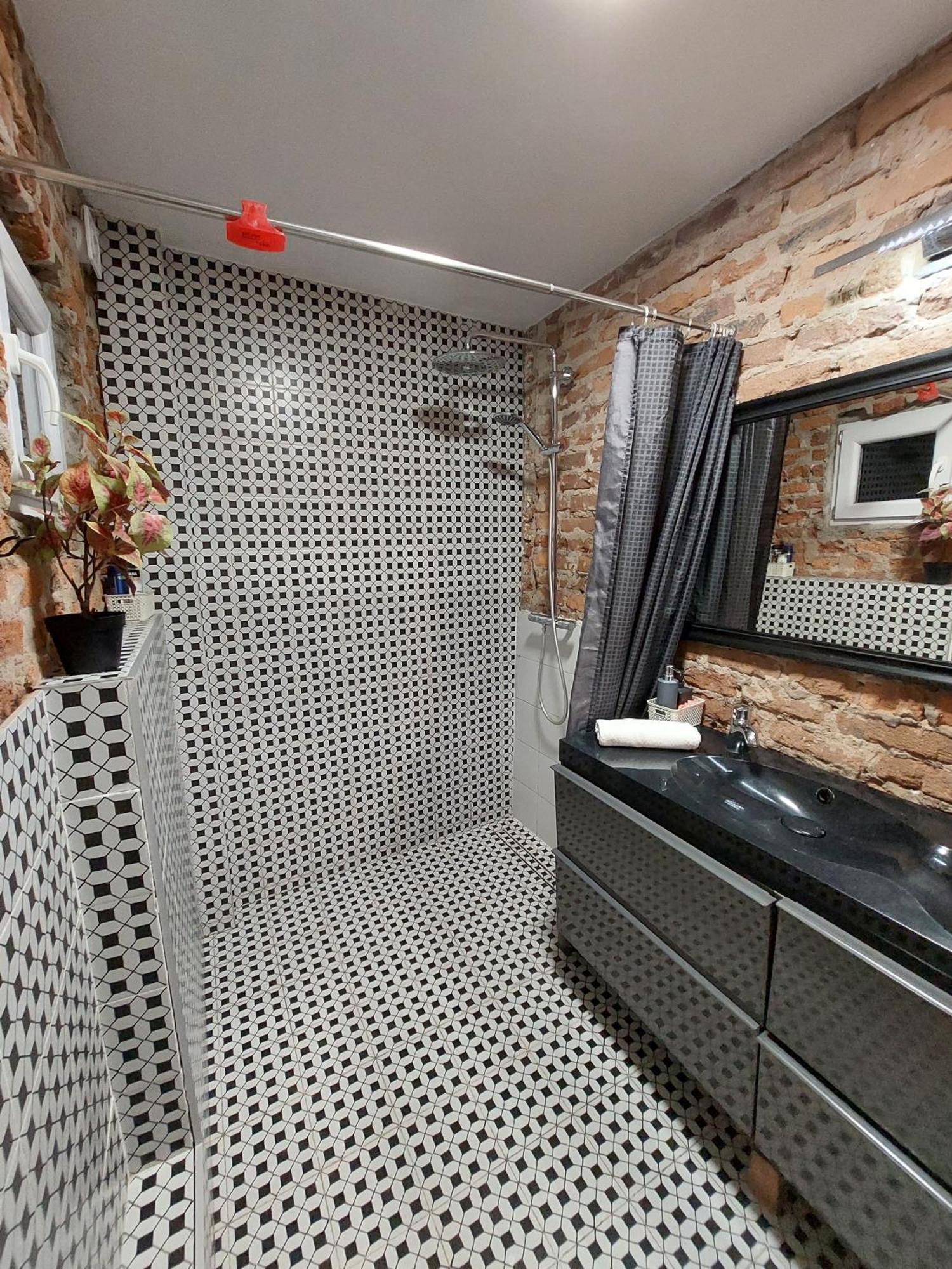 Flores Apartament Katovice Pokoj fotografie